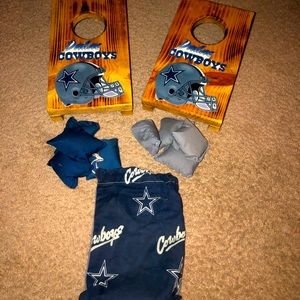 Custom Dallas Cowboys corn hole game (indoor tabletop game with corn hole bags)